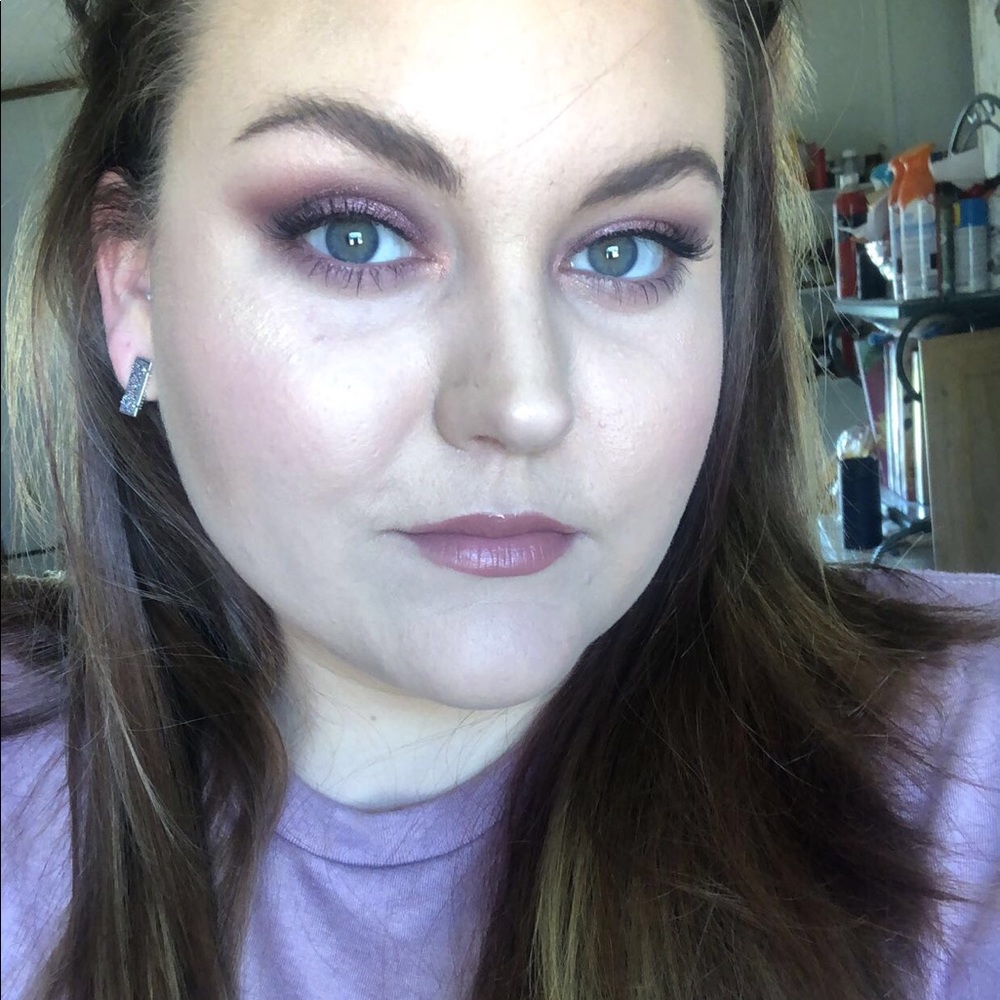 Meet your Posher, Haley